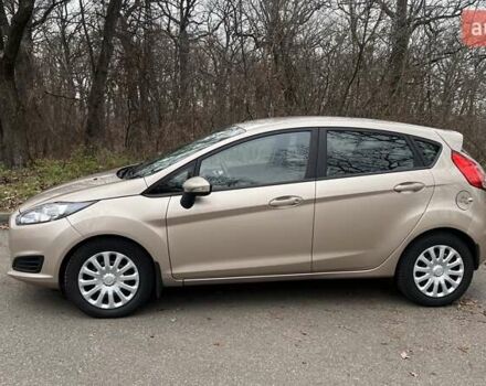 Бежевий Форд Фієста, об'ємом двигуна 1 л та пробігом 65 тис. км за 10000 $, фото 3 на Automoto.ua