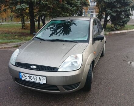 Бежевый Форд Фиеста, объемом двигателя 1.3 л и пробегом 153 тыс. км за 2700 $, фото 1 на Automoto.ua
