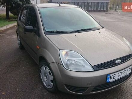 Форд Фиеста 2003 в Ирпене на Automoto.ua Бежевый Форд Фиеста, объемом двигателя 1.3 л и пробегом 153 тыс. км за 2700 $, фото 1 на Automoto.ua
