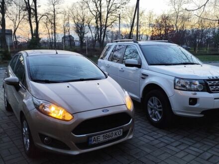 Бежевий Форд Фієста, об'ємом двигуна 1 л та пробігом 74 тис. км за 10399 $, фото 1 на Automoto.ua