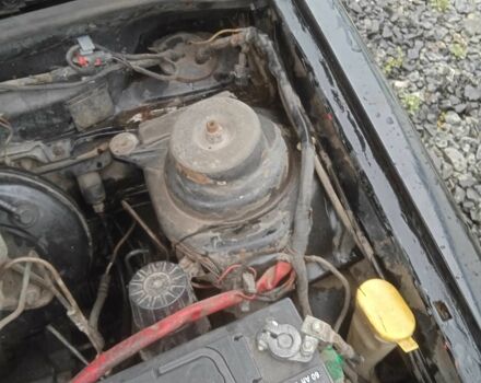 Черный Форд Фиеста, объемом двигателя 1.1 л и пробегом 250 тыс. км за 1000 $, фото 6 на Automoto.ua