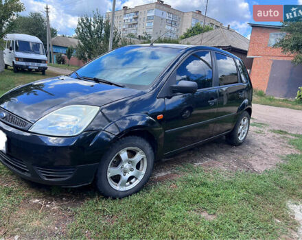 Черный Форд Фиеста, объемом двигателя 1.3 л и пробегом 232 тыс. км за 3800 $, фото 1 на Automoto.ua