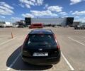 Черный Форд Фиеста, объемом двигателя 1.4 л и пробегом 350 тыс. км за 3300 $, фото 5 на Automoto.ua
