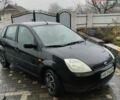 Черный Форд Фиеста, объемом двигателя 1.3 л и пробегом 218 тыс. км за 3900 $, фото 1 на Automoto.ua