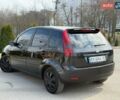 Чорний Форд Фієста, об'ємом двигуна 1.3 л та пробігом 234 тис. км за 4150 $, фото 7 на Automoto.ua