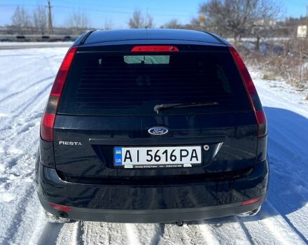 Черный Форд Фиеста, объемом двигателя 1.3 л и пробегом 195 тыс. км за 3450 $, фото 4 на Automoto.ua