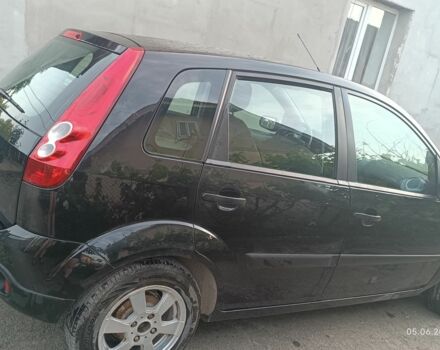 Черный Форд Фиеста, объемом двигателя 0 л и пробегом 140 тыс. км за 4100 $, фото 1 на Automoto.ua