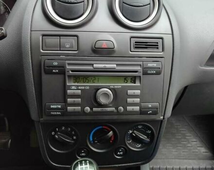 Форд Фиеста 2006 в Одессе на Automoto.ua Черный Форд Фиеста, объемом двигателя 1.4 л и пробегом 205 тыс. км за 5200 $, фото 11 на Automoto.ua