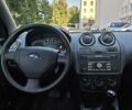 Черный Форд Фиеста, объемом двигателя 1.39 л и пробегом 86 тыс. км за 4500 $, фото 19 на Automoto.ua