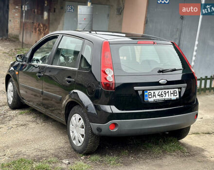 Черный Форд Фиеста, объемом двигателя 1.4 л и пробегом 260 тыс. км за 3650 $, фото 12 на Automoto.ua