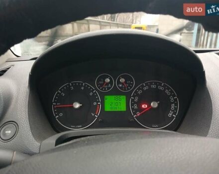 Черный Форд Фиеста, объемом двигателя 0 л и пробегом 184 тыс. км за 3590 $, фото 12 на Automoto.ua