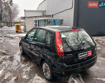 Черный Форд Фиеста, объемом двигателя 0 л и пробегом 184 тыс. км за 3590 $, фото 6 на Automoto.ua