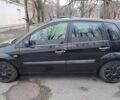Черный Форд Фиеста, объемом двигателя 1.4 л и пробегом 242 тыс. км за 3600 $, фото 2 на Automoto.ua