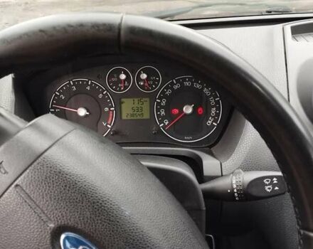 Черный Форд Фиеста, объемом двигателя 1.4 л и пробегом 238 тыс. км за 2100 $, фото 5 на Automoto.ua