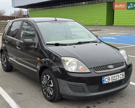 Черный Форд Фиеста, объемом двигателя 1.4 л и пробегом 145 тыс. км за 4350 $, фото 18 на Automoto.ua