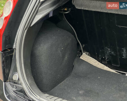 Черный Форд Фиеста, объемом двигателя 1.3 л и пробегом 251 тыс. км за 3500 $, фото 44 на Automoto.ua