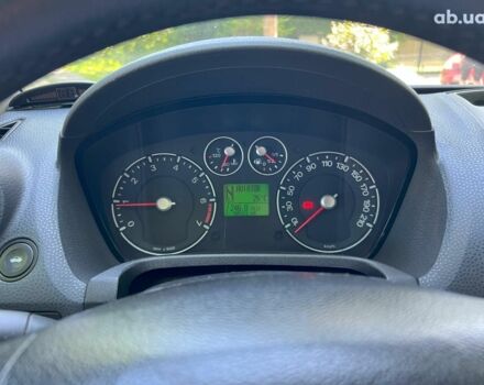 Черный Форд Фиеста, объемом двигателя 1.4 л и пробегом 305 тыс. км за 3990 $, фото 12 на Automoto.ua