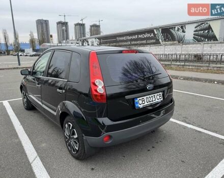 Черный Форд Фиеста, объемом двигателя 1.4 л и пробегом 145 тыс. км за 4350 $, фото 4 на Automoto.ua