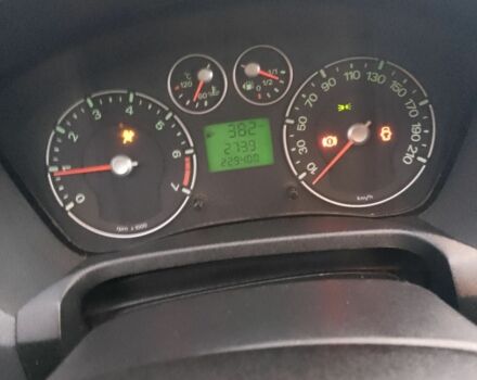 Черный Форд Фиеста, объемом двигателя 1.3 л и пробегом 230 тыс. км за 2500 $, фото 7 на Automoto.ua