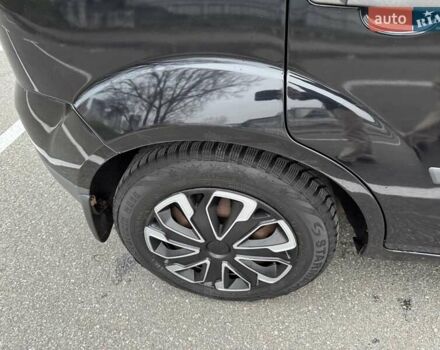 Черный Форд Фиеста, объемом двигателя 1.4 л и пробегом 145 тыс. км за 4350 $, фото 41 на Automoto.ua