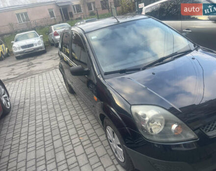 Чорний Форд Фієста, об'ємом двигуна 1.3 л та пробігом 190 тис. км за 3350 $, фото 4 на Automoto.ua