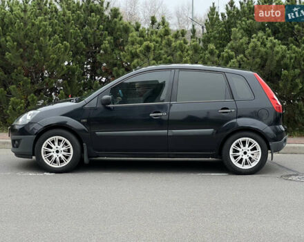 Черный Форд Фиеста, объемом двигателя 1.3 л и пробегом 251 тыс. км за 3500 $, фото 10 на Automoto.ua