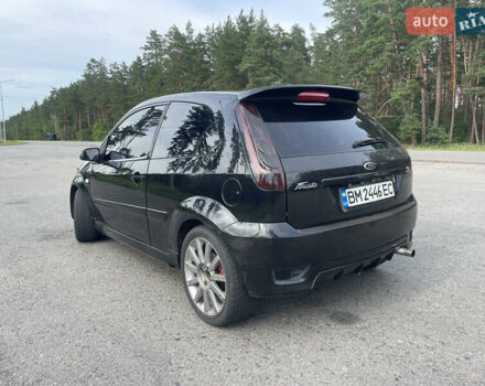 Черный Форд Фиеста, объемом двигателя 2 л и пробегом 222 тыс. км за 5400 $, фото 2 на Automoto.ua