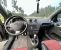 Черный Форд Фиеста, объемом двигателя 2 л и пробегом 222 тыс. км за 5400 $, фото 4 на Automoto.ua