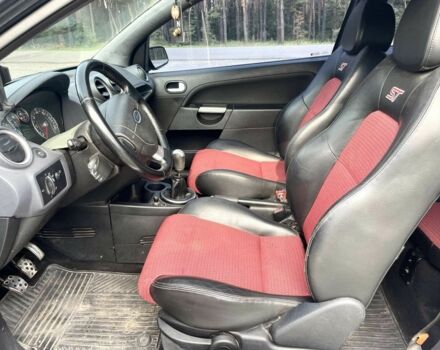 Черный Форд Фиеста, объемом двигателя 2 л и пробегом 222 тыс. км за 5400 $, фото 2 на Automoto.ua