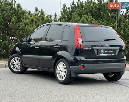 Черный Форд Фиеста, объемом двигателя 1.3 л и пробегом 251 тыс. км за 3500 $, фото 18 на Automoto.ua