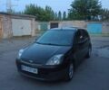 Черный Форд Фиеста, объемом двигателя 1.25 л и пробегом 325 тыс. км за 3900 $, фото 1 на Automoto.ua