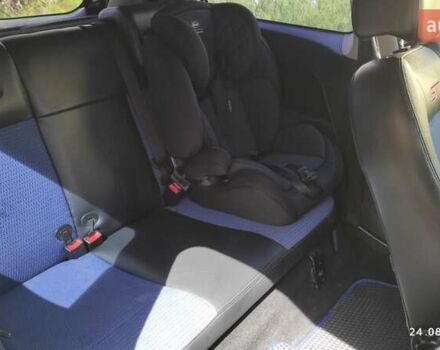 Черный Форд Фиеста, объемом двигателя 2 л и пробегом 206 тыс. км за 5000 $, фото 8 на Automoto.ua