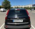 Чорний Форд Фієста, об'ємом двигуна 1.4 л та пробігом 215 тис. км за 3500 $, фото 5 на Automoto.ua