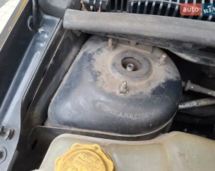 Черный Форд Фиеста, объемом двигателя 1.39 л и пробегом 220 тыс. км за 3800 $, фото 36 на Automoto.ua