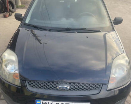 Чорний Форд Фієста, об'ємом двигуна 1.3 л та пробігом 190 тис. км за 3350 $, фото 5 на Automoto.ua