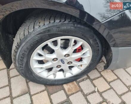 Черный Форд Фиеста, объемом двигателя 1.4 л и пробегом 233 тыс. км за 4650 $, фото 9 на Automoto.ua