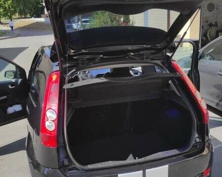 Черный Форд Фиеста, объемом двигателя 2 л и пробегом 206 тыс. км за 5000 $, фото 16 на Automoto.ua