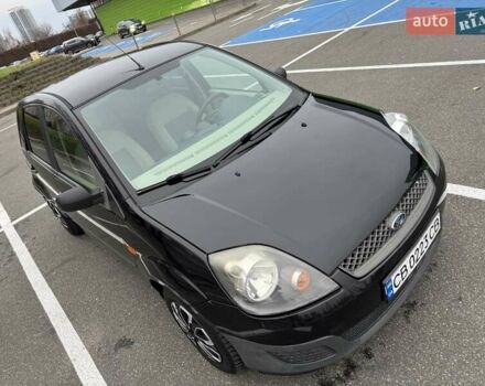 Черный Форд Фиеста, объемом двигателя 1.4 л и пробегом 145 тыс. км за 4350 $, фото 12 на Automoto.ua