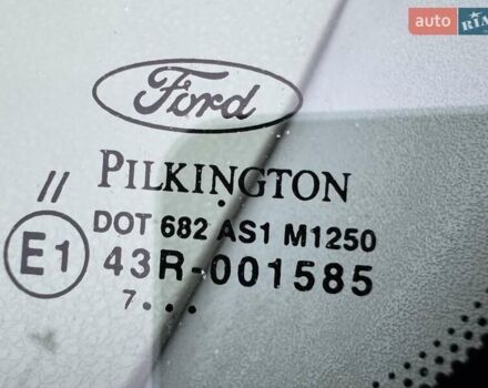 Черный Форд Фиеста, объемом двигателя 1.4 л и пробегом 145 тыс. км за 4350 $, фото 34 на Automoto.ua