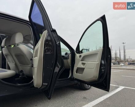 Черный Форд Фиеста, объемом двигателя 1.4 л и пробегом 145 тыс. км за 4350 $, фото 31 на Automoto.ua