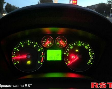 Чорний Форд Фієста, об'ємом двигуна 2 л та пробігом 188 тис. км за 5500 $, фото 11 на Automoto.ua