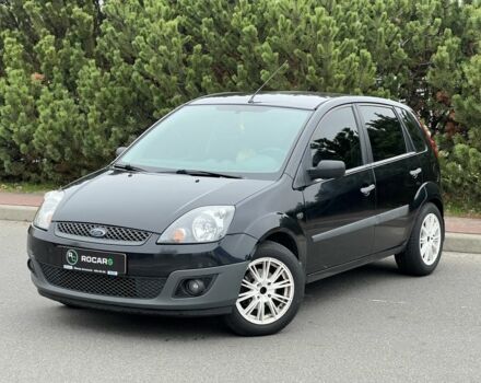 Черный Форд Фиеста, объемом двигателя 1.3 л и пробегом 251 тыс. км за 3500 $, фото 2 на Automoto.ua