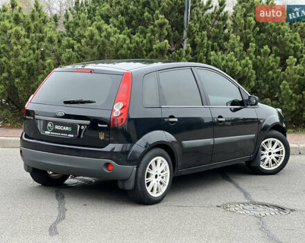 Черный Форд Фиеста, объемом двигателя 1.3 л и пробегом 251 тыс. км за 3500 $, фото 21 на Automoto.ua