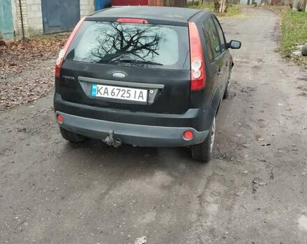 Черный Форд Фиеста, объемом двигателя 1.4 л и пробегом 238 тыс. км за 2100 $, фото 2 на Automoto.ua