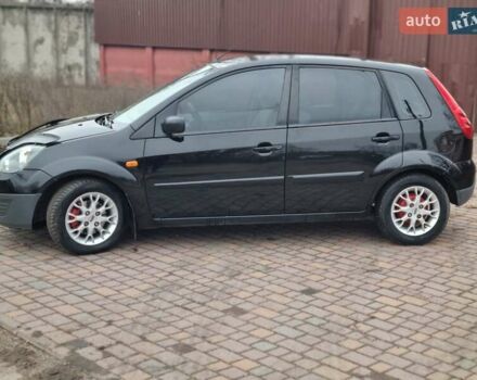 Черный Форд Фиеста, объемом двигателя 1.4 л и пробегом 233 тыс. км за 4650 $, фото 2 на Automoto.ua