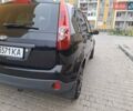 Черный Форд Фиеста, объемом двигателя 1.39 л и пробегом 220 тыс. км за 3800 $, фото 9 на Automoto.ua