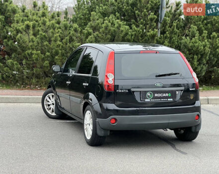 Черный Форд Фиеста, объемом двигателя 1.3 л и пробегом 251 тыс. км за 3500 $, фото 15 на Automoto.ua