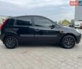 Черный Форд Фиеста, объемом двигателя 1.3 л и пробегом 204 тыс. км за 4750 $, фото 3 на Automoto.ua