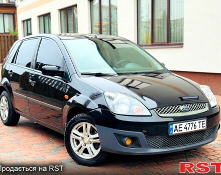 Черный Форд Фиеста, объемом двигателя 1.2 л и пробегом 160 тыс. км за 3999 $, фото 8 на Automoto.ua