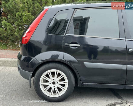 Черный Форд Фиеста, объемом двигателя 1.3 л и пробегом 251 тыс. км за 3500 $, фото 24 на Automoto.ua